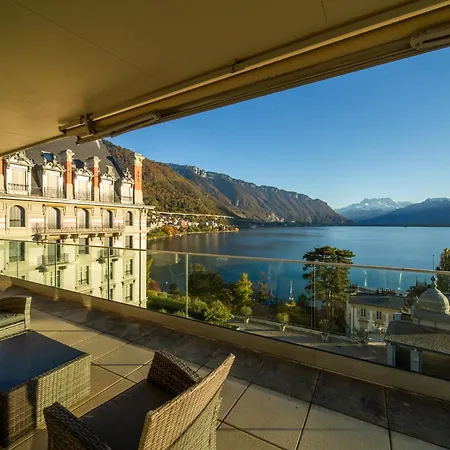 Daire Luxury Penthouse In With View By Guestlee